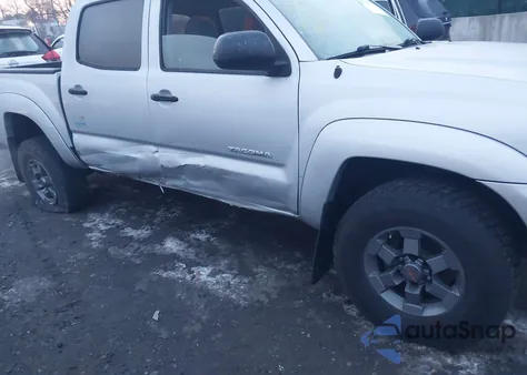 2012 Toyota Tacoma Base V6 z USA, uszkodzony, nr VIN 3TMLU4EN3CM089870